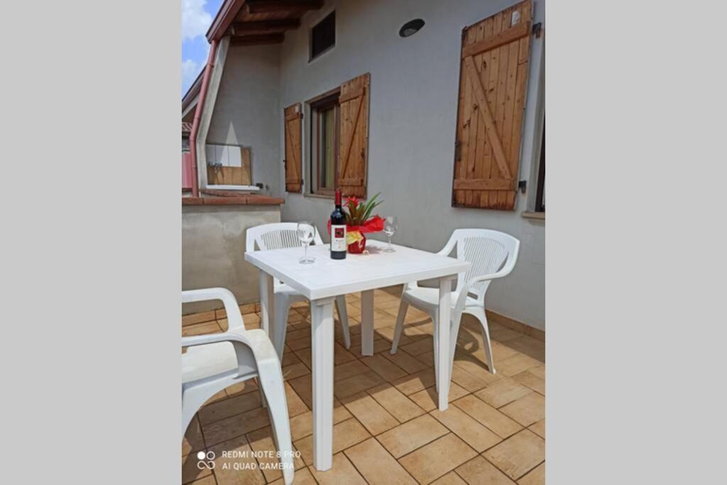 Casa Cao Appartamento "L'Ulivo" Nurachi Exterior foto